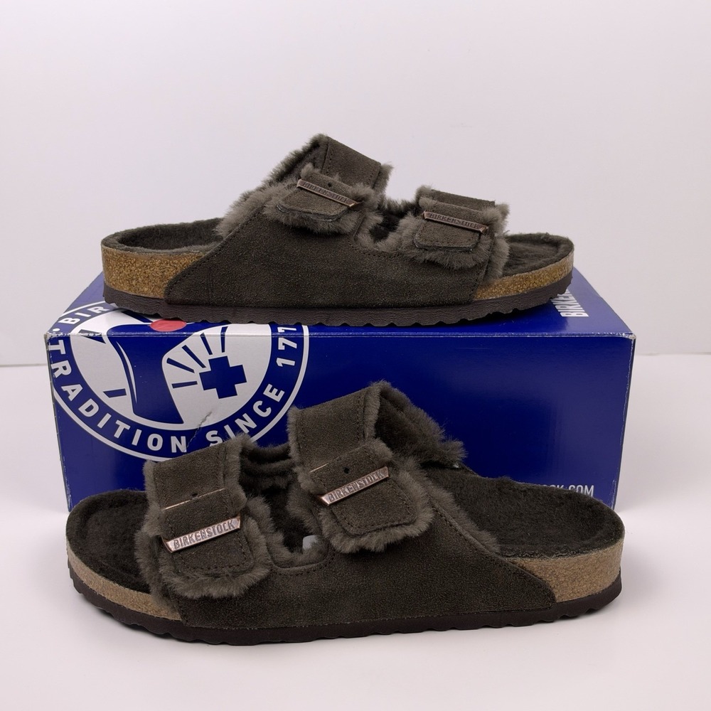Birkenstock Arizona Shearling Sandals 10 Women/8 Men Mocca Narrow Fit 1020528